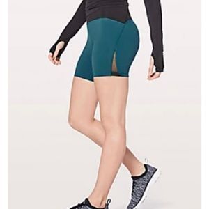 Lululemon Train Times Mid-Rise Short 6"